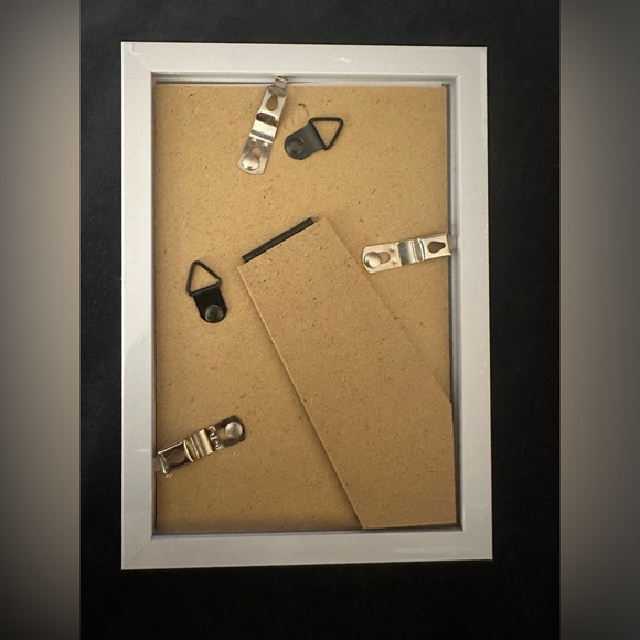 “Palm Beach Loungers, Florida” 4x6 framed Gray Malin postcard with caption. - Picture 4 of 4